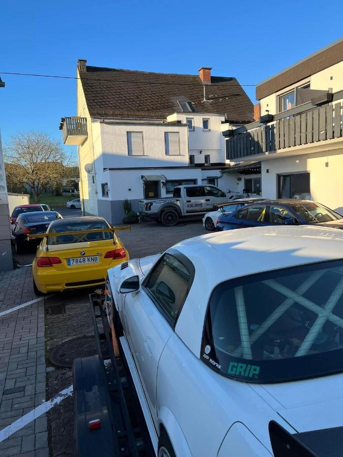 Vina Am Ring Mannebach (Vulkaneifel) Exterior foto